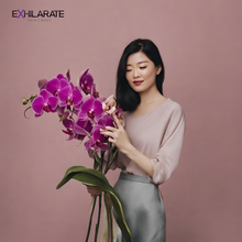 Load image into Gallery viewer, Women's Luminous Body Oil - Spring/Summer Collection